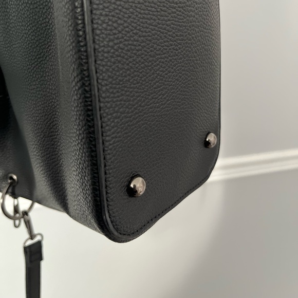 Faux Leather Tote Bag - Picture 11 of 11